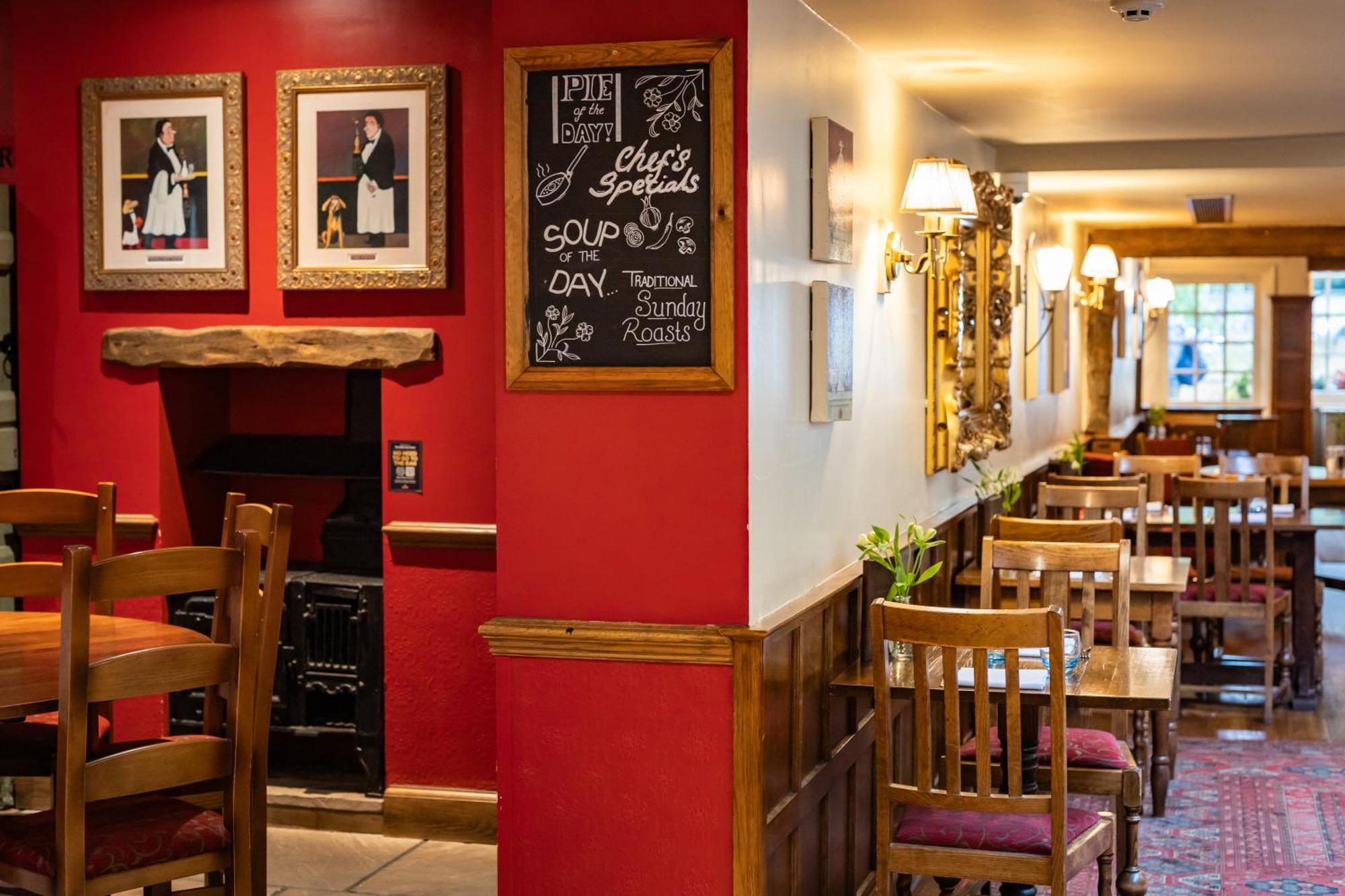 The Red Lion Hotel Hillingdon Luaran gambar