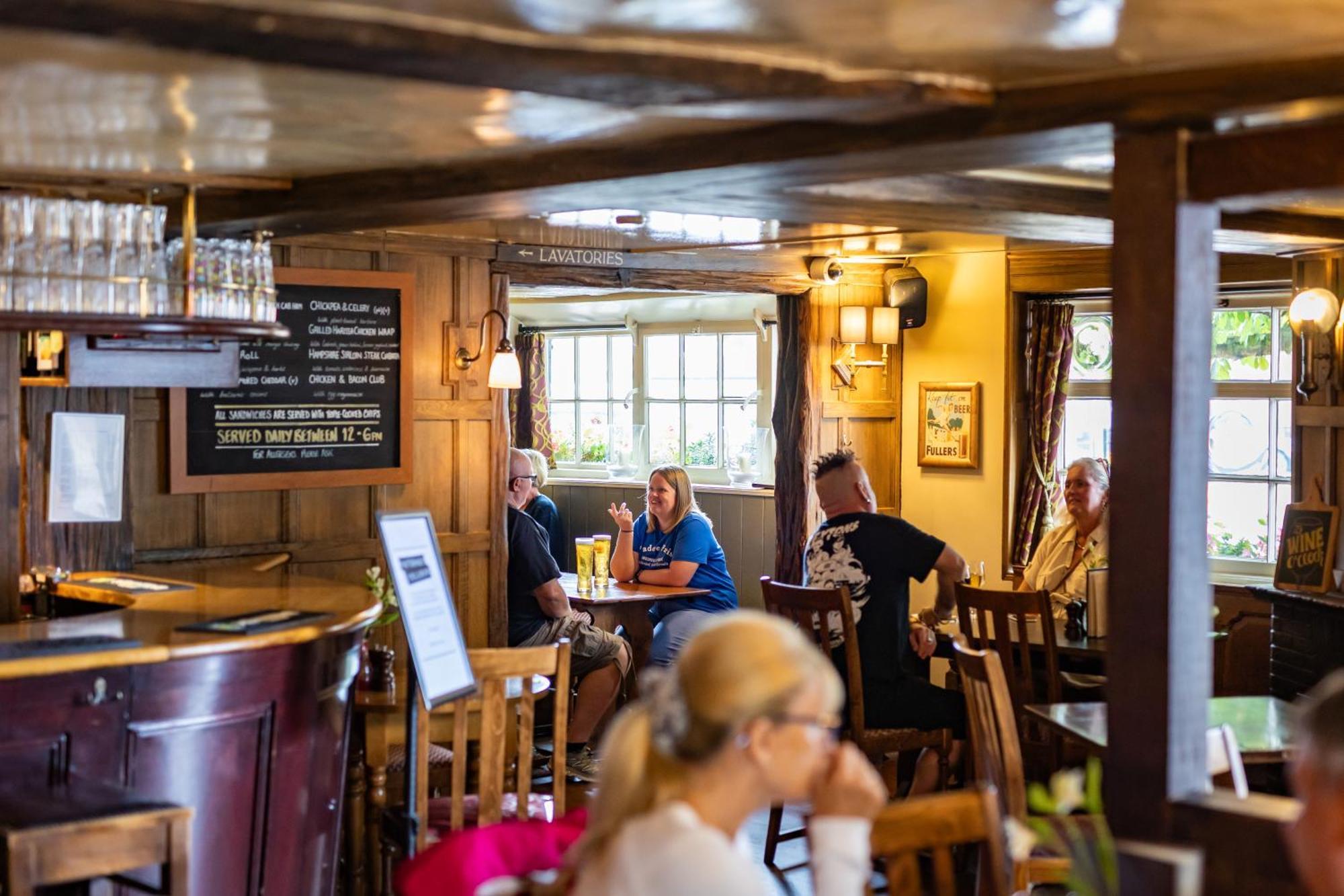 The Red Lion Hotel Hillingdon Luaran gambar