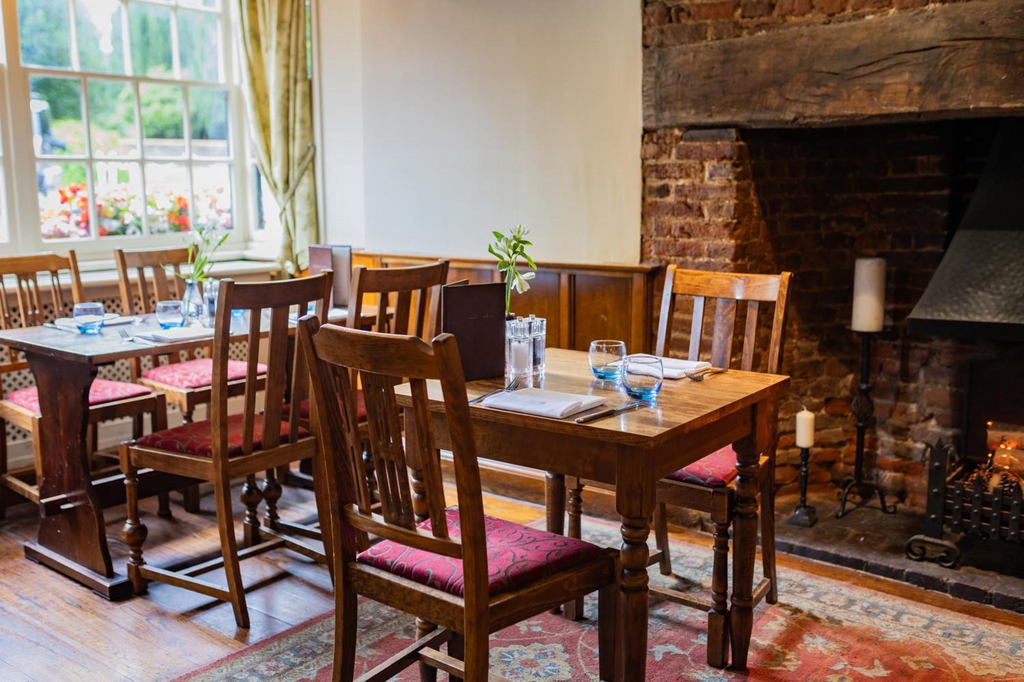 The Red Lion Hotel Hillingdon Luaran gambar