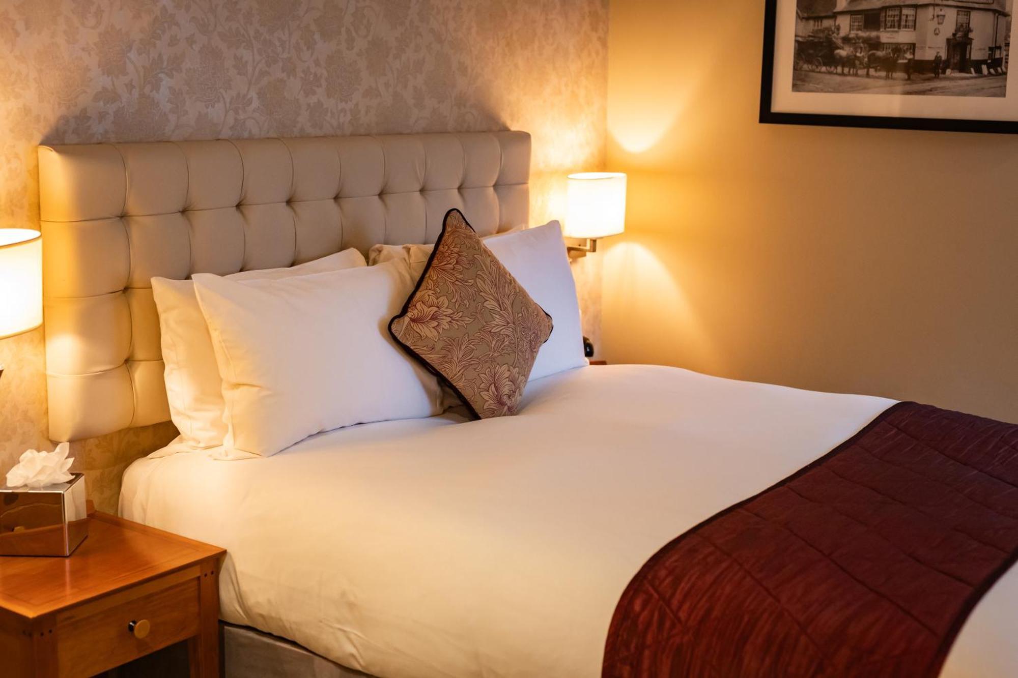 The Red Lion Hotel Hillingdon Luaran gambar
